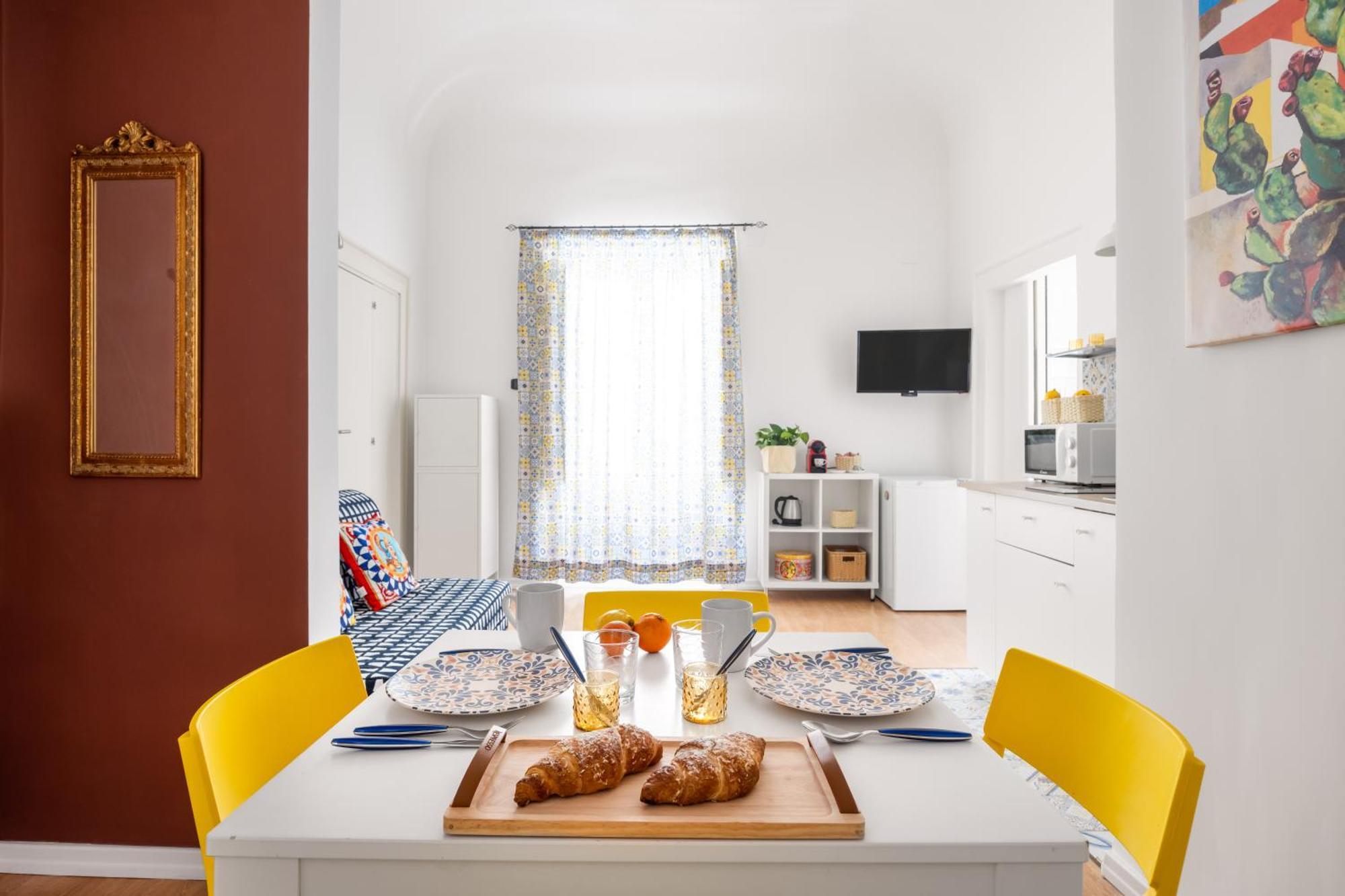 Agata E Rosalia 2 Bedroom Flat At The Quattro Canti 팔레르모 외부 사진